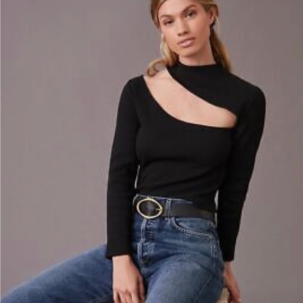ANTHROPOLOGIE Mock Neck Cut-out top in Black